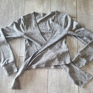 NVGT cross crop top long sleeve